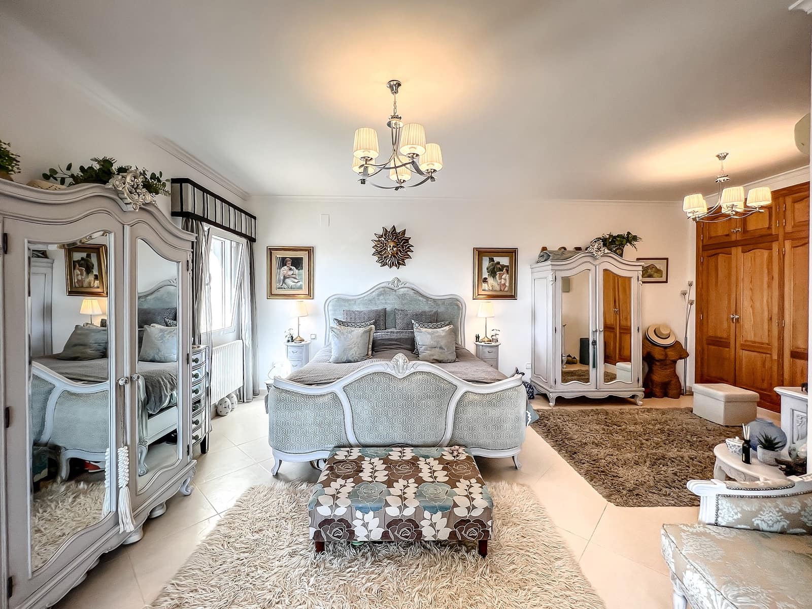 5 sypialnia Willa na sprzedaż w Pego z basenem - 699 000 € (Ref: 9308342)