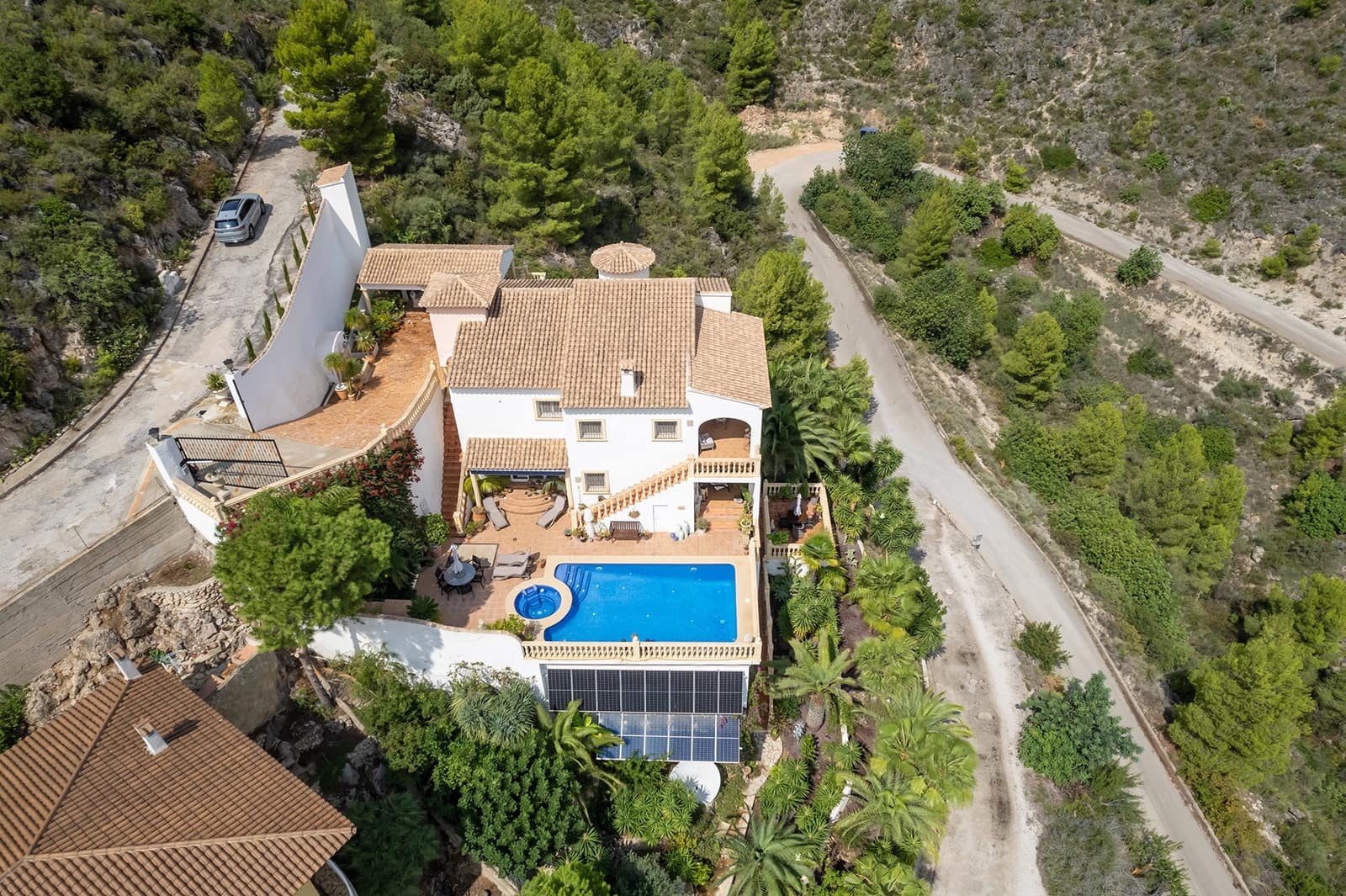 5 sypialnia Willa na sprzedaż w Pego z basenem - 699 000 € (Ref: 9308342)