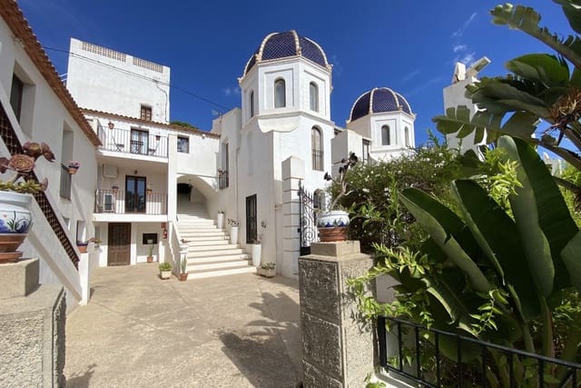 7 sovrum Villa till salu i Altea med pool - 1 900 000 € (Ref: 9308343)