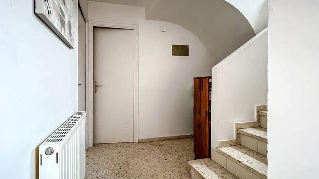 4 bedroom Villa for sale in L'Atzúvia - € 269,000 (Ref: 9308346)