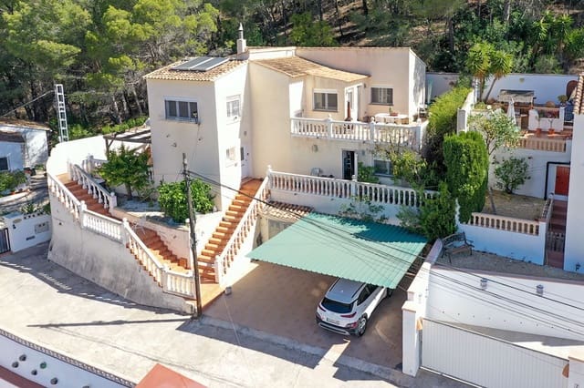 4 bedroom Villa for sale in L'Atzúvia - € 269,000 (Ref: 9308346)