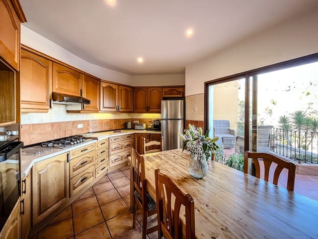 12 sypialnia Willa na sprzedaż w Jalón / Xaló z basenem - 1 115 000 € (Ref: 9308350)