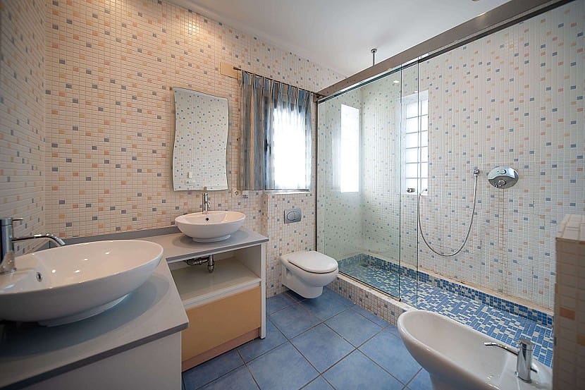 4 Zimmer Villa zu verkaufen in Denia mit Pool - 650.000 € (Ref: 9308352)