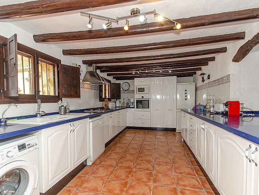 7 Zimmer Villa zu verkaufen in Benissa mit Pool - 1.300.000 € (Ref: 9308354)