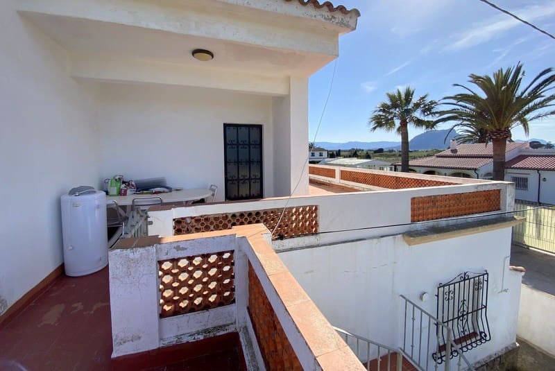8 soveværelse Villa til salg i Denia med swimmingpool - € 750.000 (Ref: 9308355)