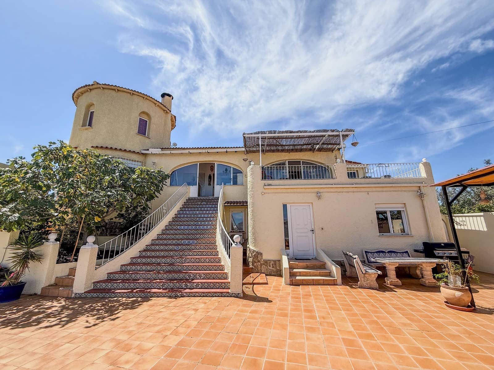 5 sypialnia Willa na sprzedaż w Pedreguer z basenem - 599 000 € (Ref: 9308357)