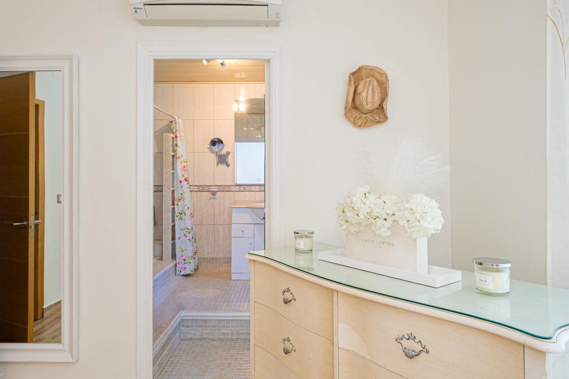 6 makuuhuone Huvila myytävänä paikassa Moraira mukana uima-altaan - 795 000 € (Ref: 9308359)