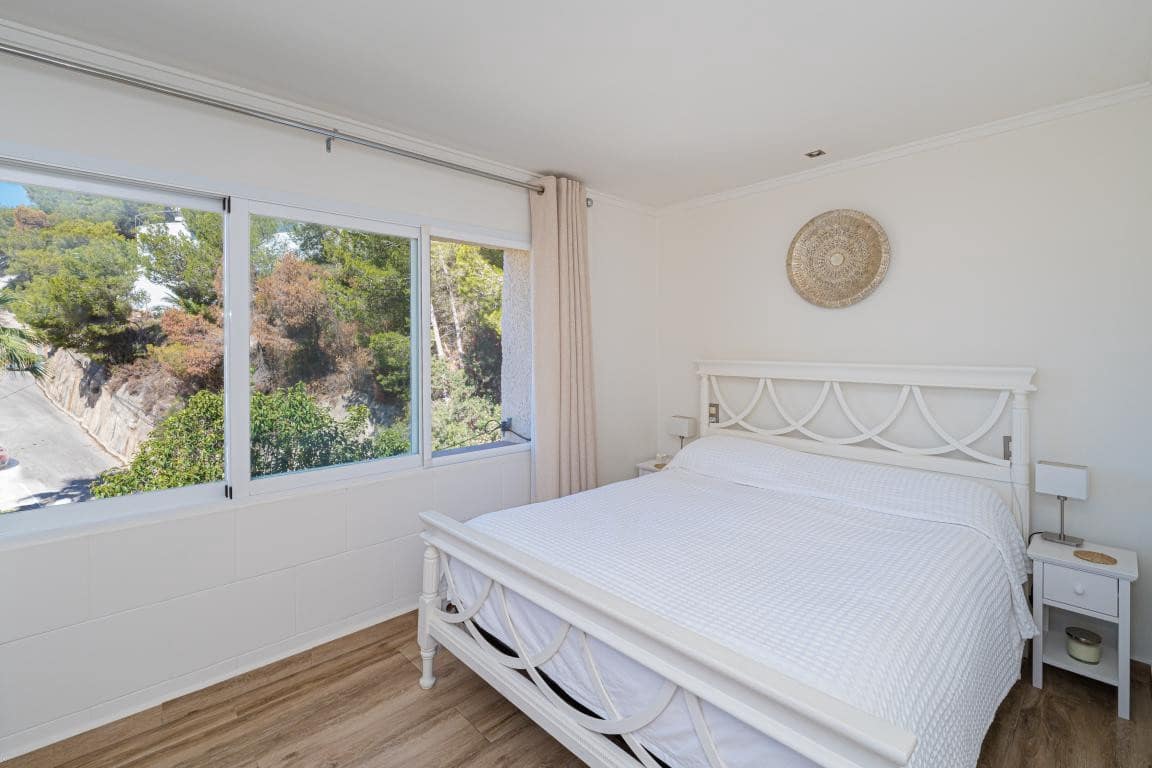 6 makuuhuone Huvila myytävänä paikassa Moraira mukana uima-altaan - 795 000 € (Ref: 9308359)