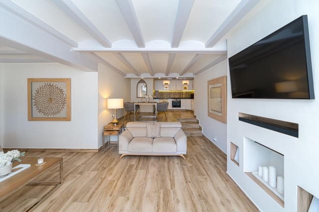 6 makuuhuone Huvila myytävänä paikassa Paichi, Teulada-Moraira mukana uima-altaan - 795 000 € (Ref: 9308359)