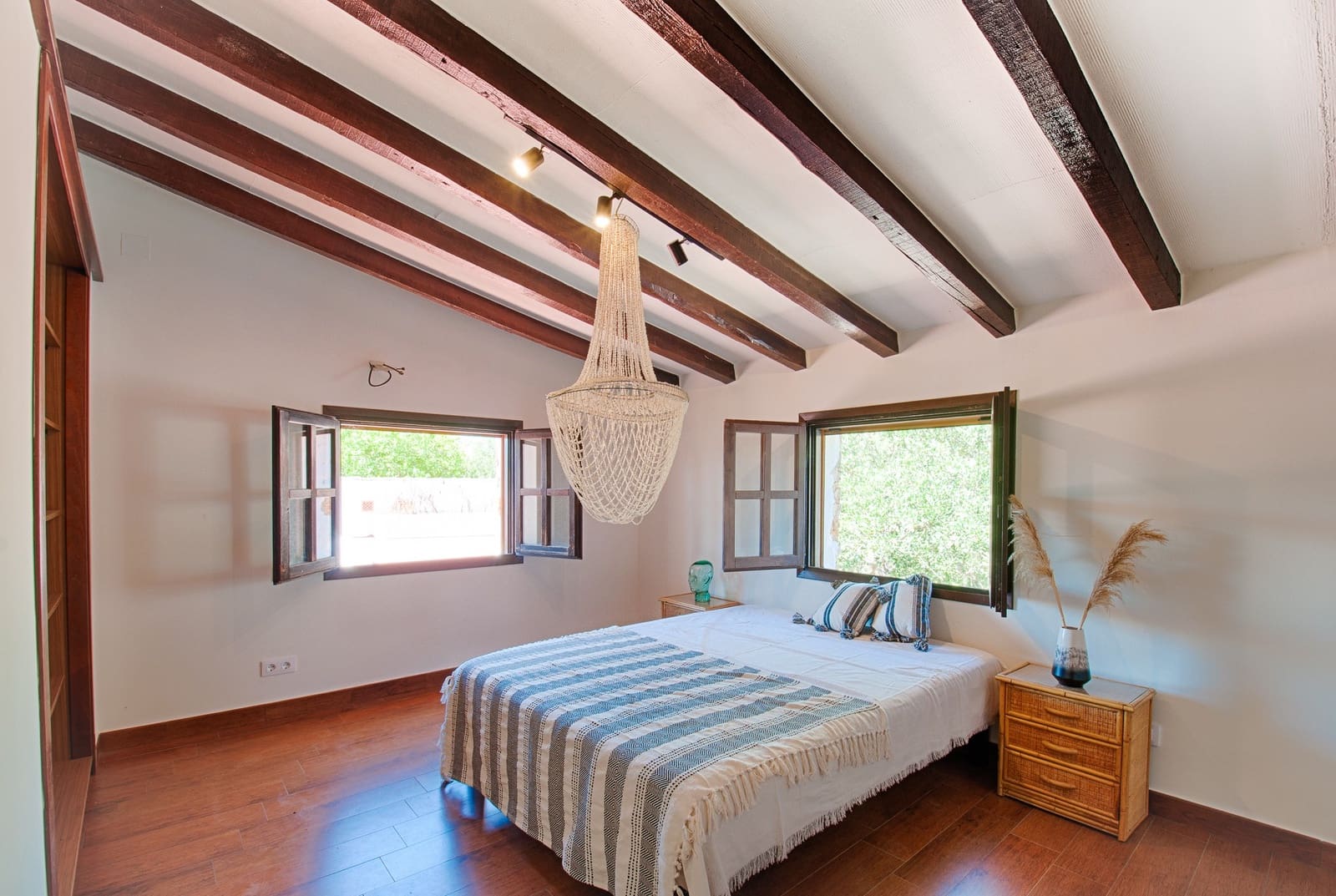 4 bedroom Villa for sale in Senija with pool - € 1,295,000 (Ref: 9308361)