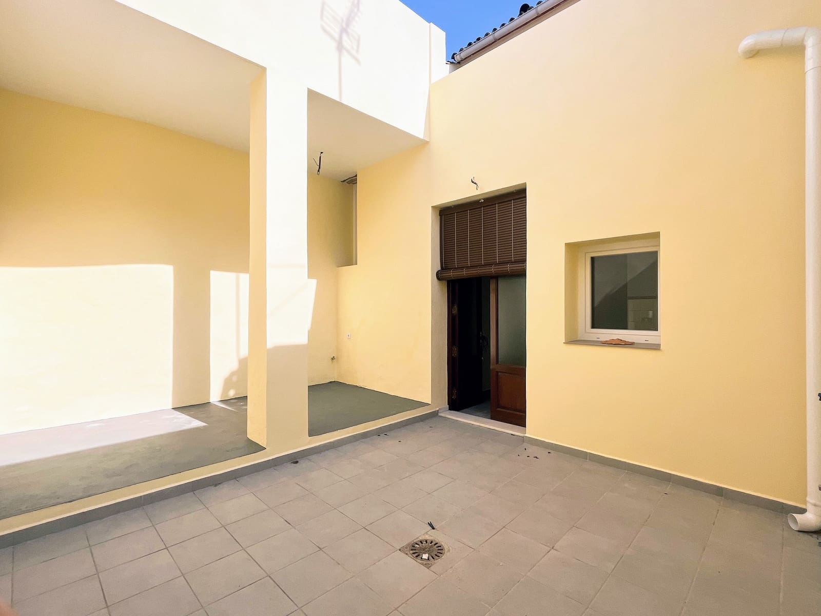 5 soveværelse Byhus til salg i Benidoleig - € 270.000 (Ref: 9317342)