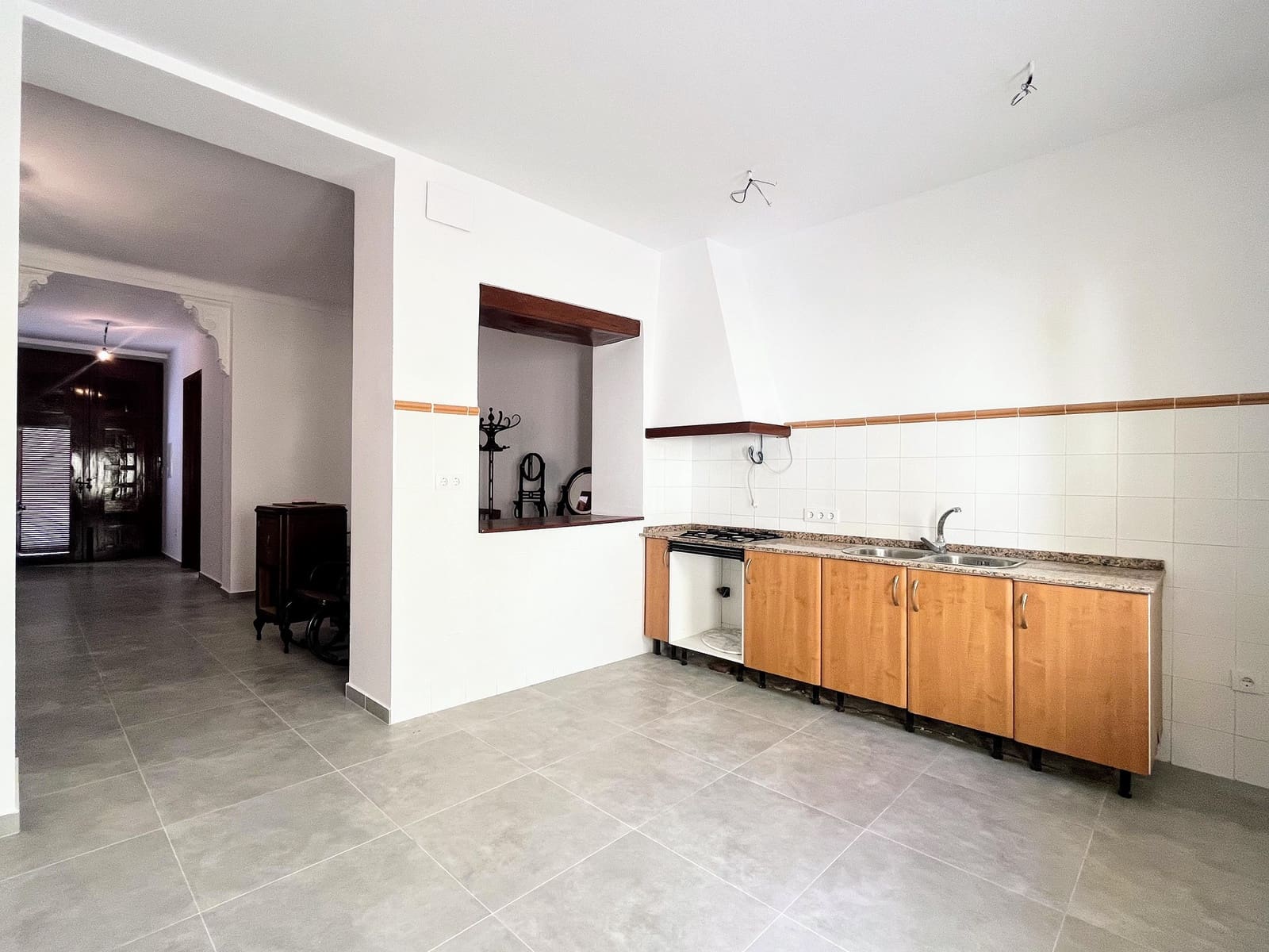 5 soveværelse Byhus til salg i Benidoleig - € 270.000 (Ref: 9317342)