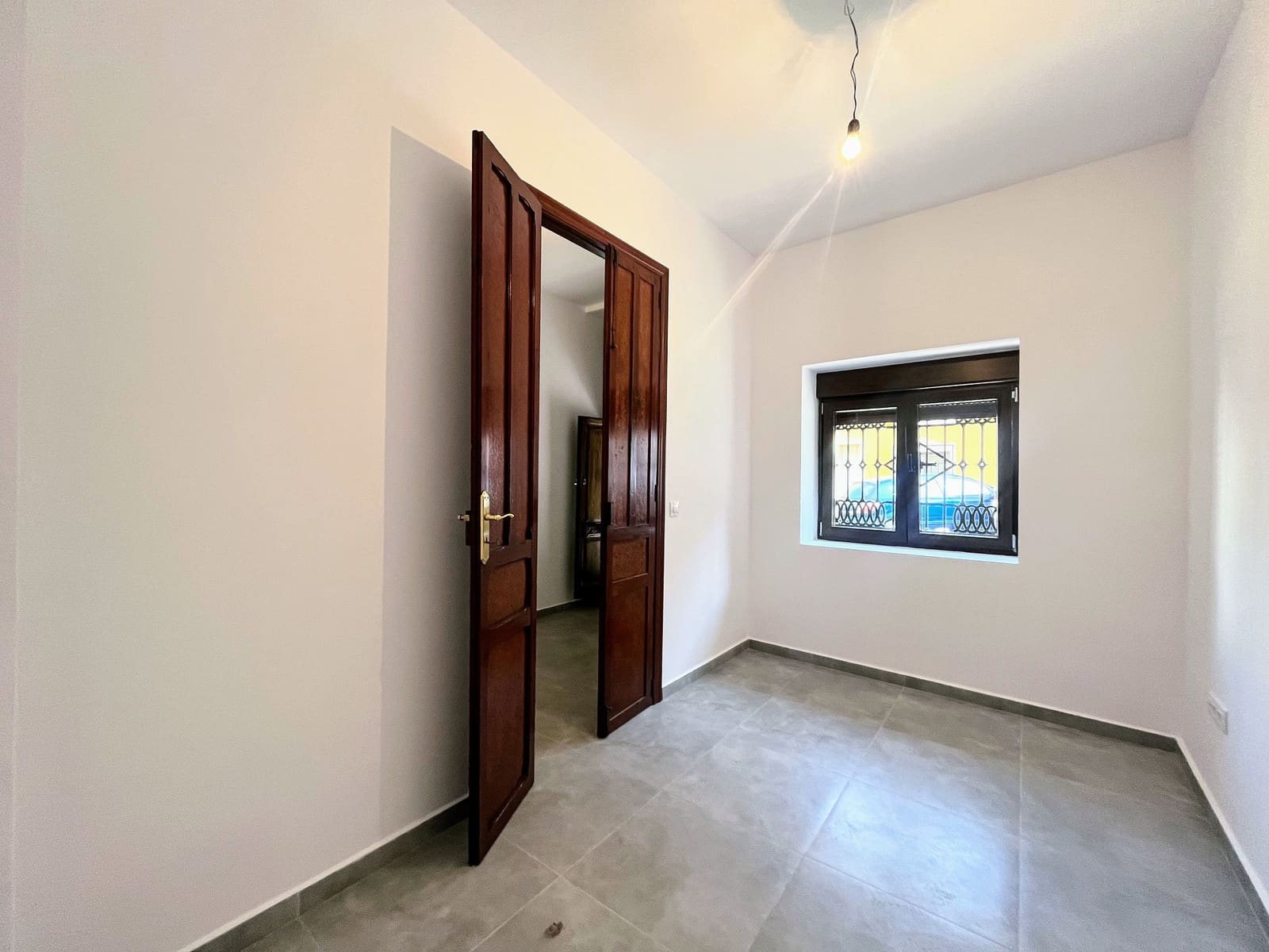 5 soveværelse Byhus til salg i Benidoleig - € 270.000 (Ref: 9317342)