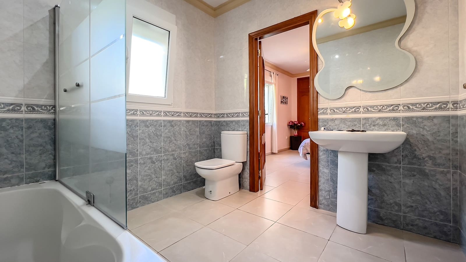 4 soveværelse Villa til salg i Javea / Xabia med swimmingpool - € 835.000 (Ref: 9317343)