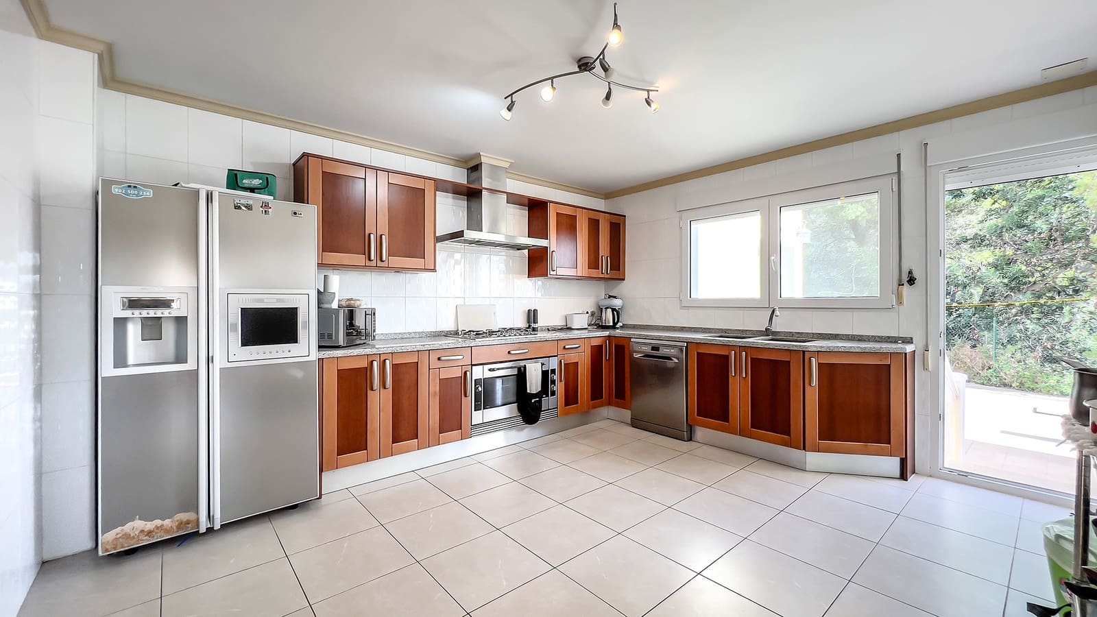 4 soveværelse Villa til salg i Javea / Xabia med swimmingpool - € 835.000 (Ref: 9317343)