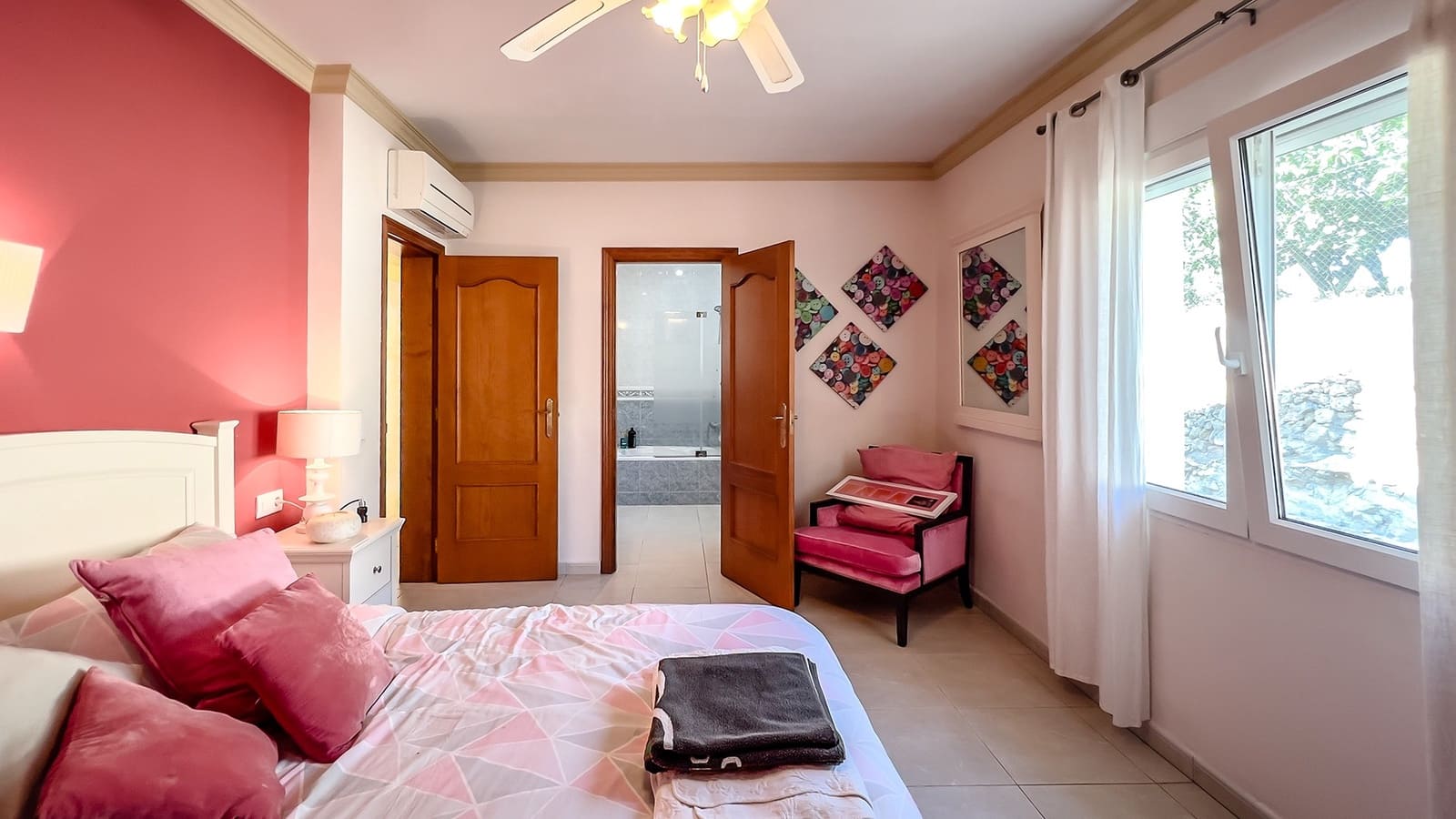 4 soveværelse Villa til salg i Javea / Xabia med swimmingpool - € 835.000 (Ref: 9317343)