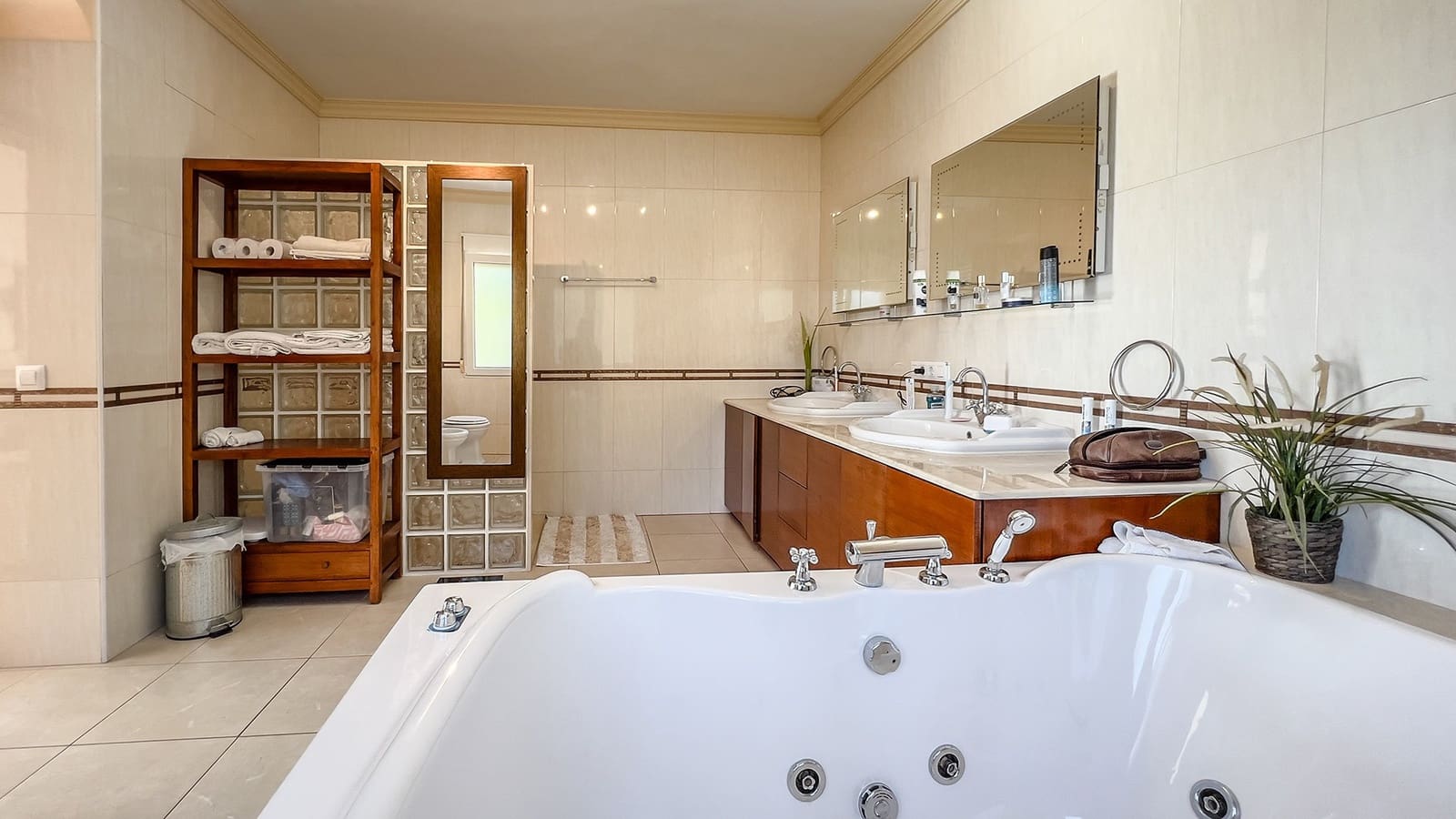 4 soveværelse Villa til salg i Javea / Xabia med swimmingpool - € 835.000 (Ref: 9317343)