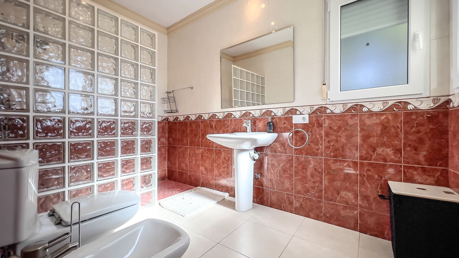 4 soveværelse Villa til salg i Javea / Xabia med swimmingpool - € 835.000 (Ref: 9317343)