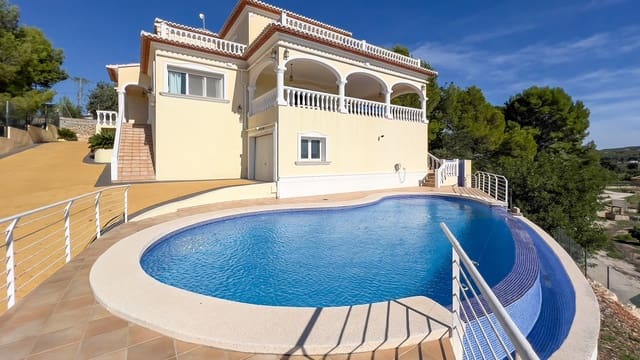 4 soveværelse Villa til salg i Partides comunes - Adsubia, Javea / Xàbia med swimmingpool - € 835.000 (Ref: 9317343)