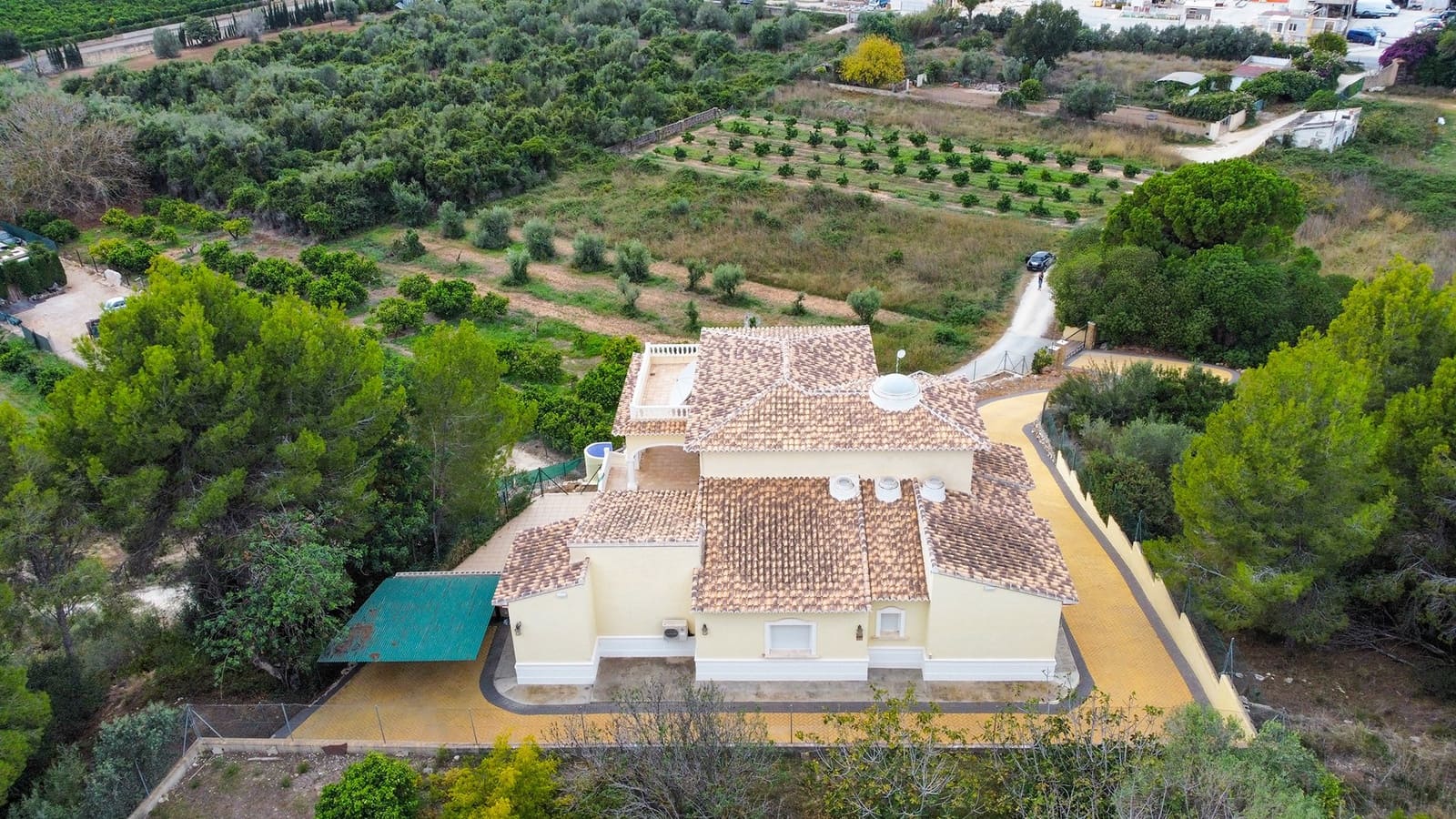 4 soveværelse Villa til salg i Javea / Xabia med swimmingpool - € 835.000 (Ref: 9317343)