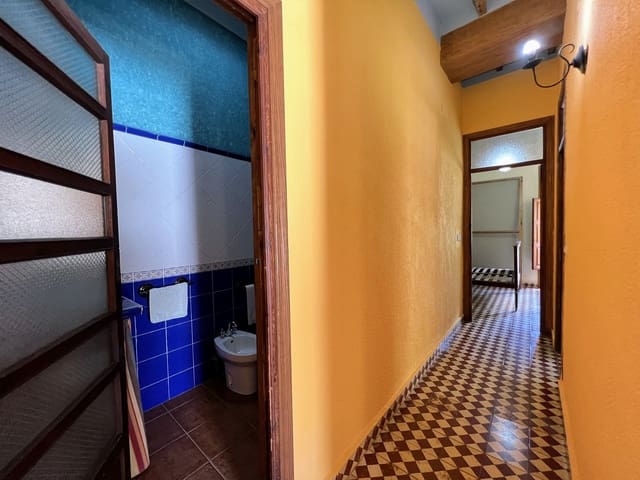 4 bedroom Townhouse for sale in L'Atzúvia - € 160,000 (Ref: 9317345)