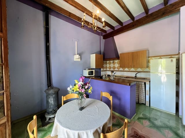 4 bedroom Townhouse for sale in L'Atzúvia - € 160,000 (Ref: 9317345)