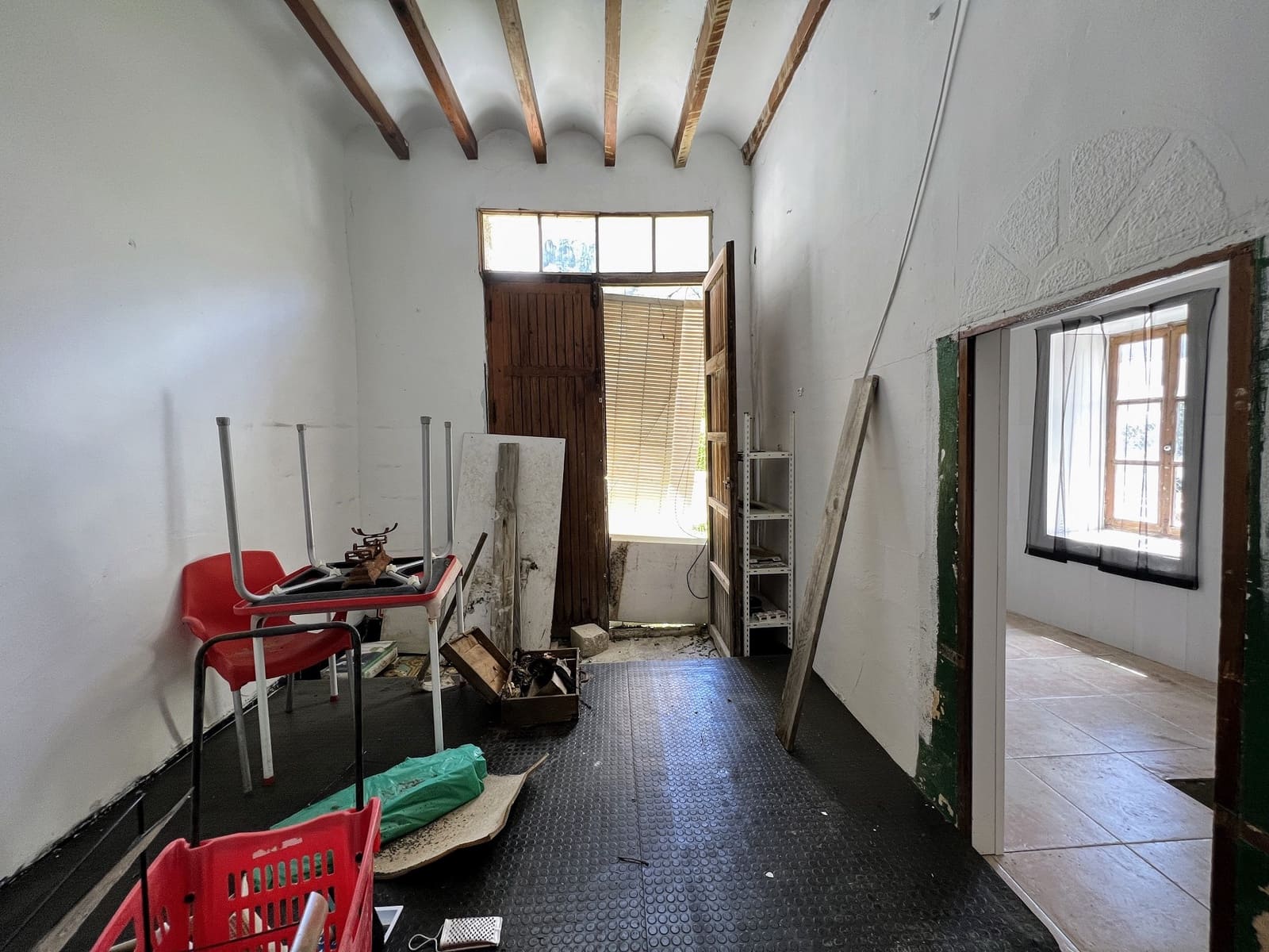 4 bedroom Townhouse for sale in L'Atzuvia - € 160,000 (Ref: 9317345)