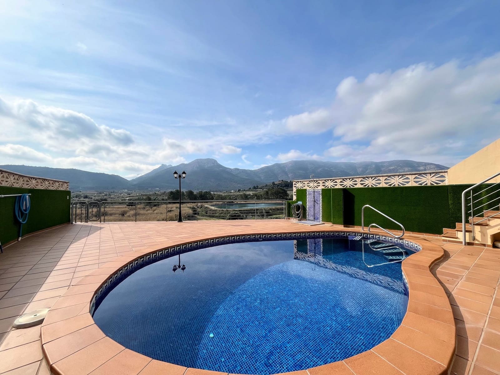 3 sovrum Takvåning till salu i Alcalali / Alcanali med pool - 308 000 € (Ref: 9317350)