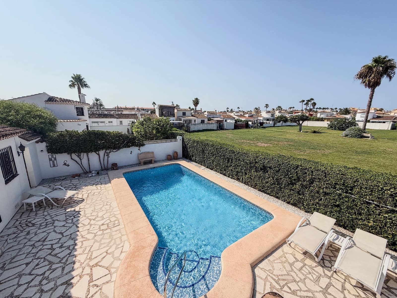 2 sovrum Villa till salu i Denia med pool - 360 000 € (Ref: 9321603)