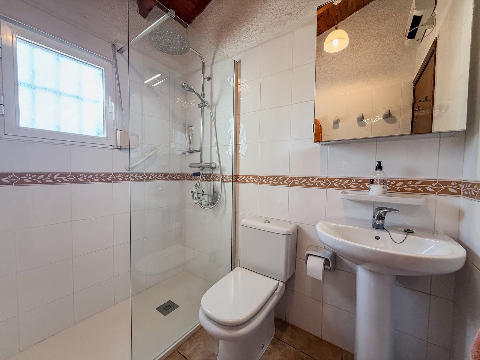 2 sovrum Villa till salu i Denia med pool - 360 000 € (Ref: 9321603)