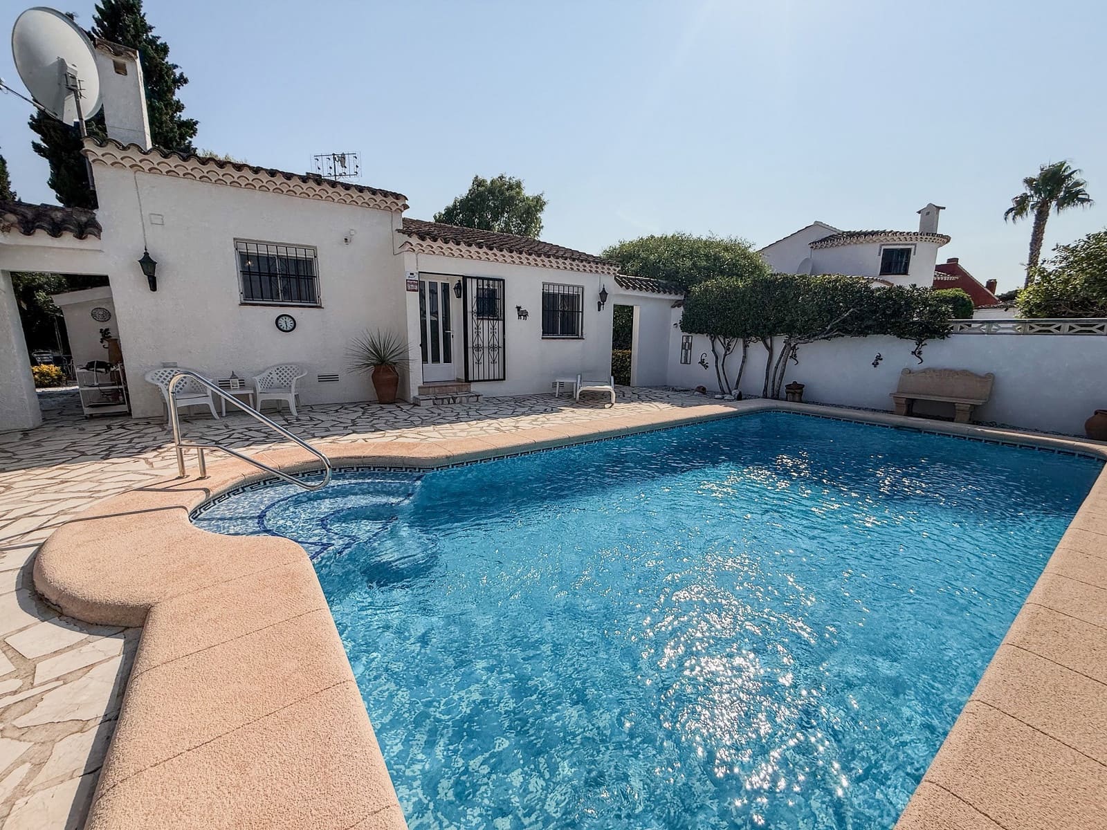 2 sovrum Villa till salu i Denia med pool - 360 000 € (Ref: 9321603)