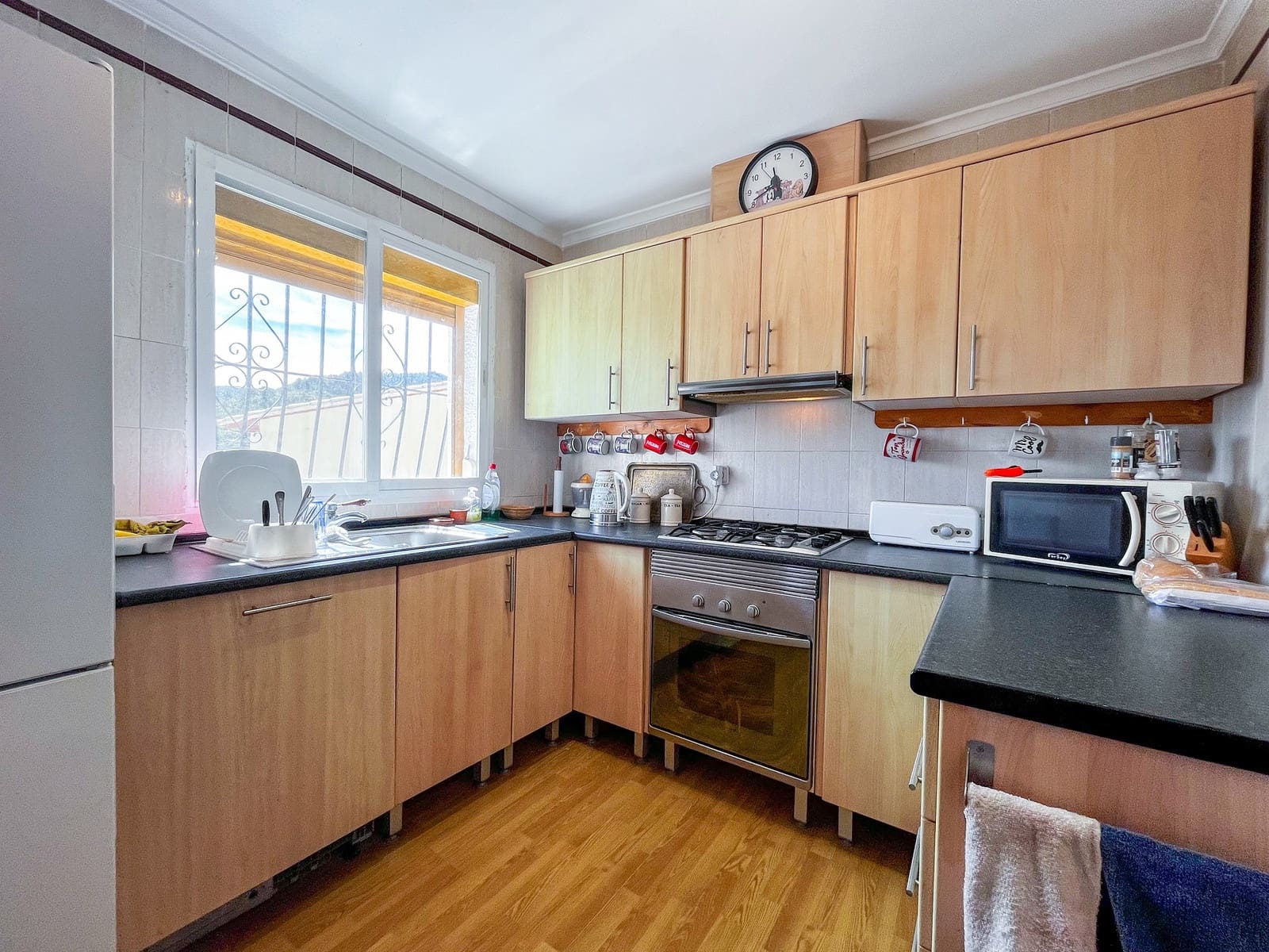 2 soveværelse Villa til salg i Orba med swimmingpool - € 339.000 (Ref: 9337643)