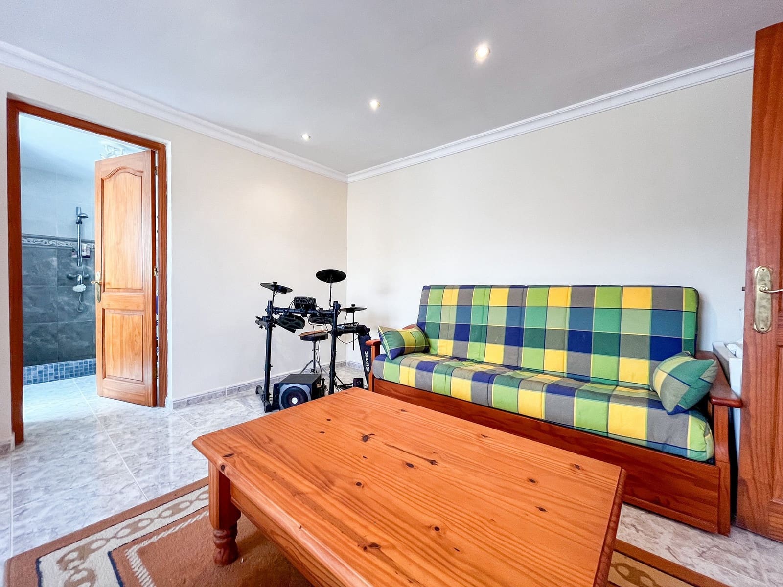 2 soveværelse Villa til salg i Orba med swimmingpool - € 339.000 (Ref: 9337643)