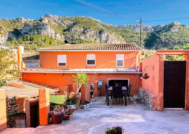 5 bedroom Townhouse for sale in Llosa de Camacho, Alcalalí / Alcanalí - € 239,950 (Ref: 9344438)