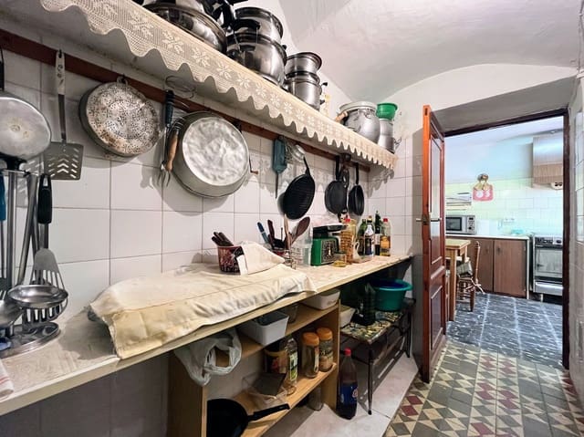4 slaapkamer Huis te koop in Sagra - € 189.000 (Ref: 9344440)