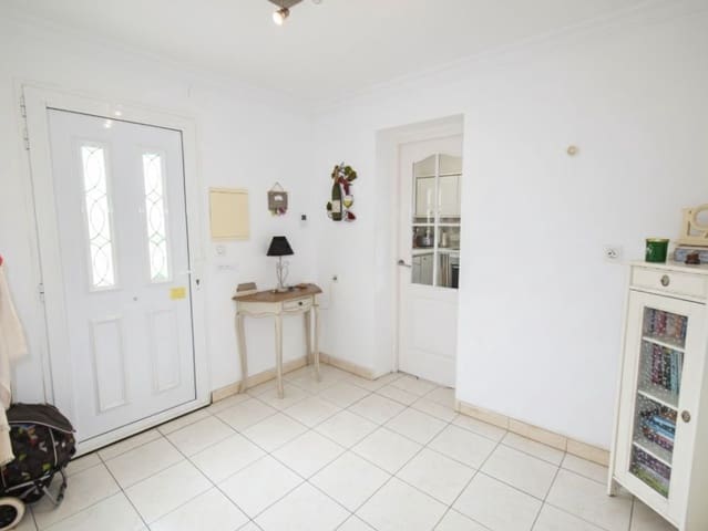 4 Zimmer Villa zu verkaufen in Casco Urbano, Teulada-Moraira - 595.000 € (Ref: 9344441)