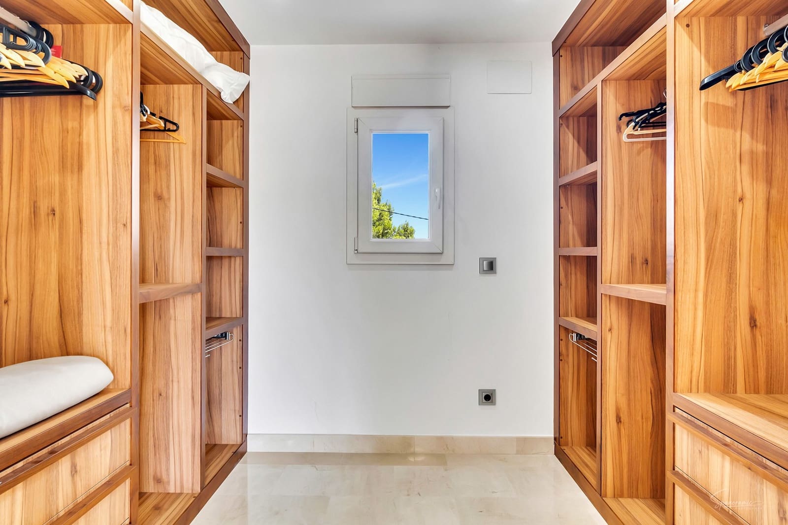 4 Zimmer Villa zu verkaufen in Benissa mit Pool - 1.350.000 € (Ref: 9349836)