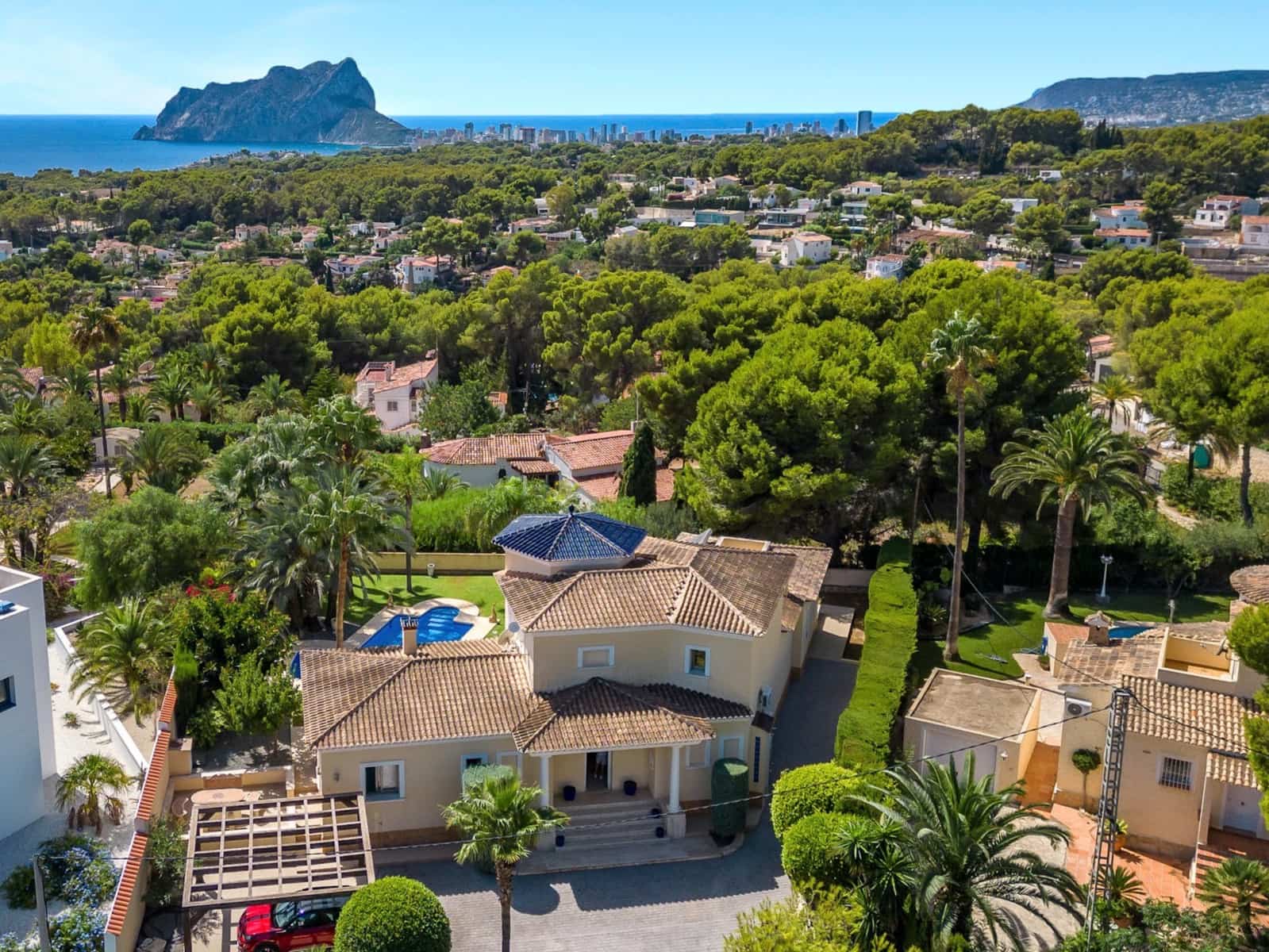 4 Zimmer Villa zu verkaufen in Benissa mit Pool - 1.350.000 € (Ref: 9349836)