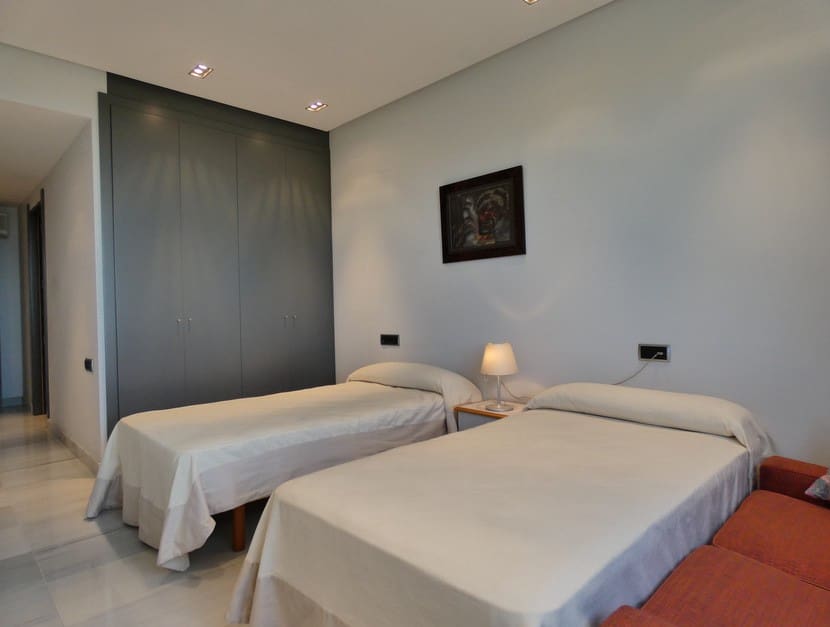 5 bedroom Villa for sale in La Sella with pool - € 2,495,000 (Ref: 9349837)