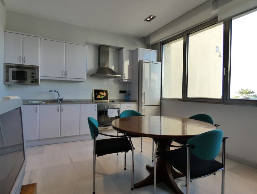 5 bedroom Villa for sale in La Sella with pool - € 2,495,000 (Ref: 9349837)