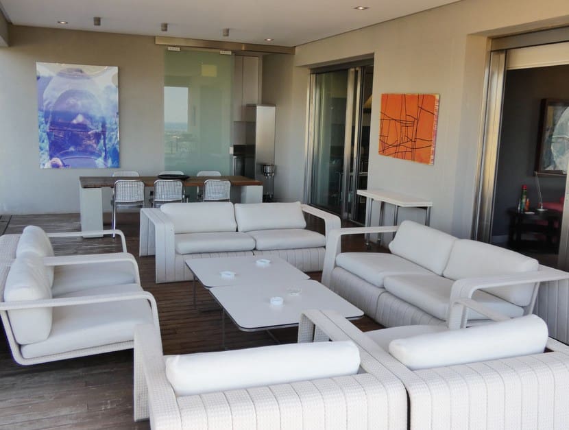 5 bedroom Villa for sale in La Sella with pool - € 2,495,000 (Ref: 9349837)