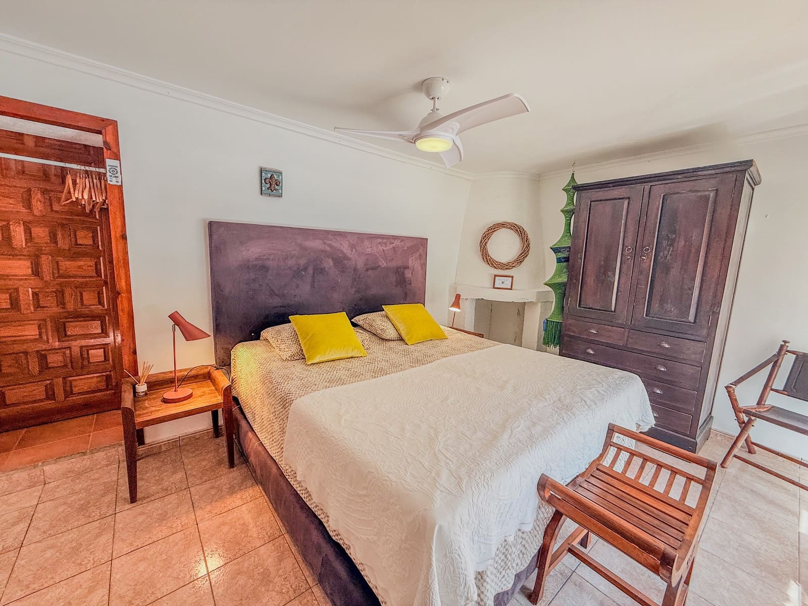 5 bedroom Villa for sale in Castell de Castells with pool - € 545,000 (Ref: 9358949)