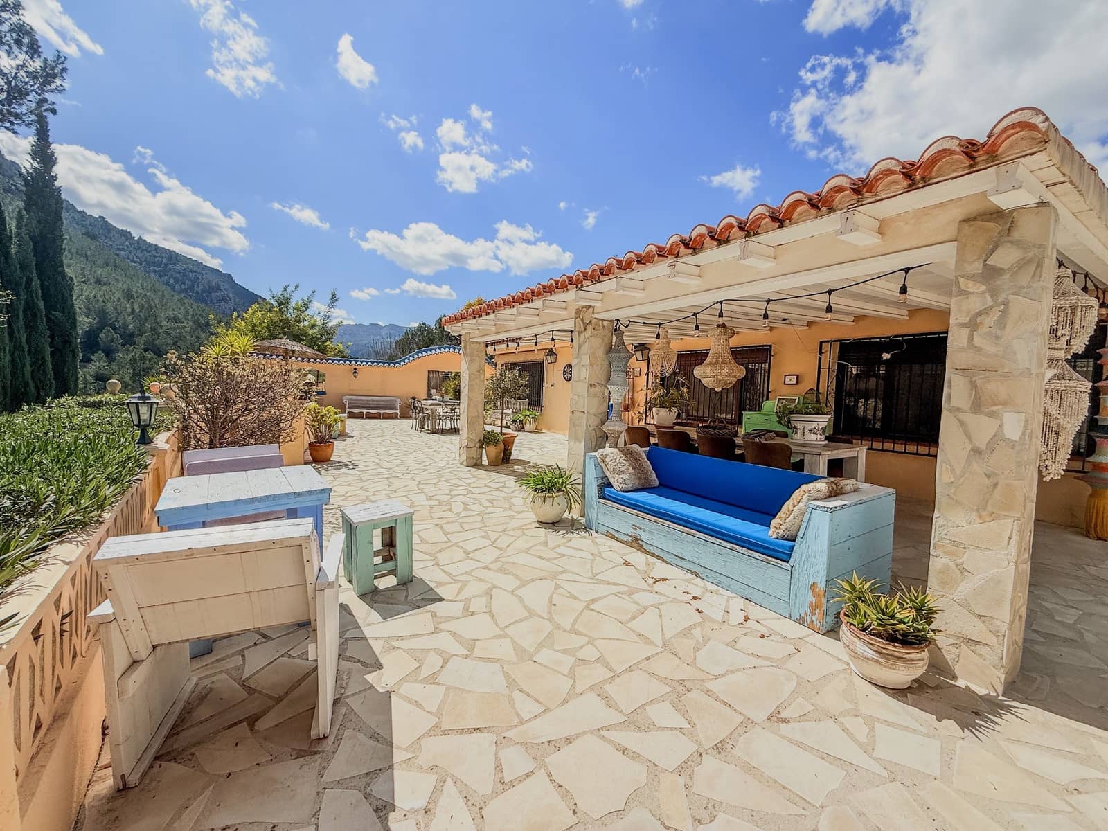 5 bedroom Villa for sale in Castell de Castells with pool - € 545,000 (Ref: 9358949)