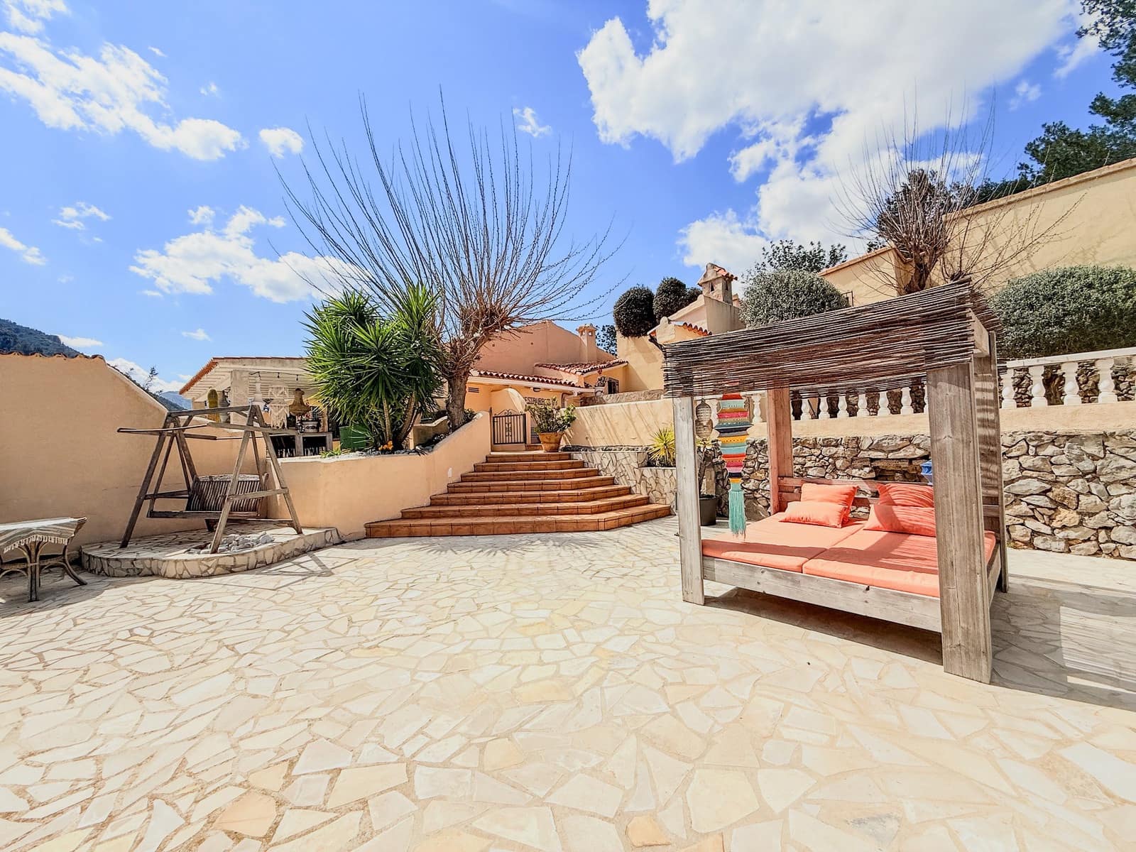 5 bedroom Villa for sale in Castell de Castells with pool - € 545,000 (Ref: 9358949)