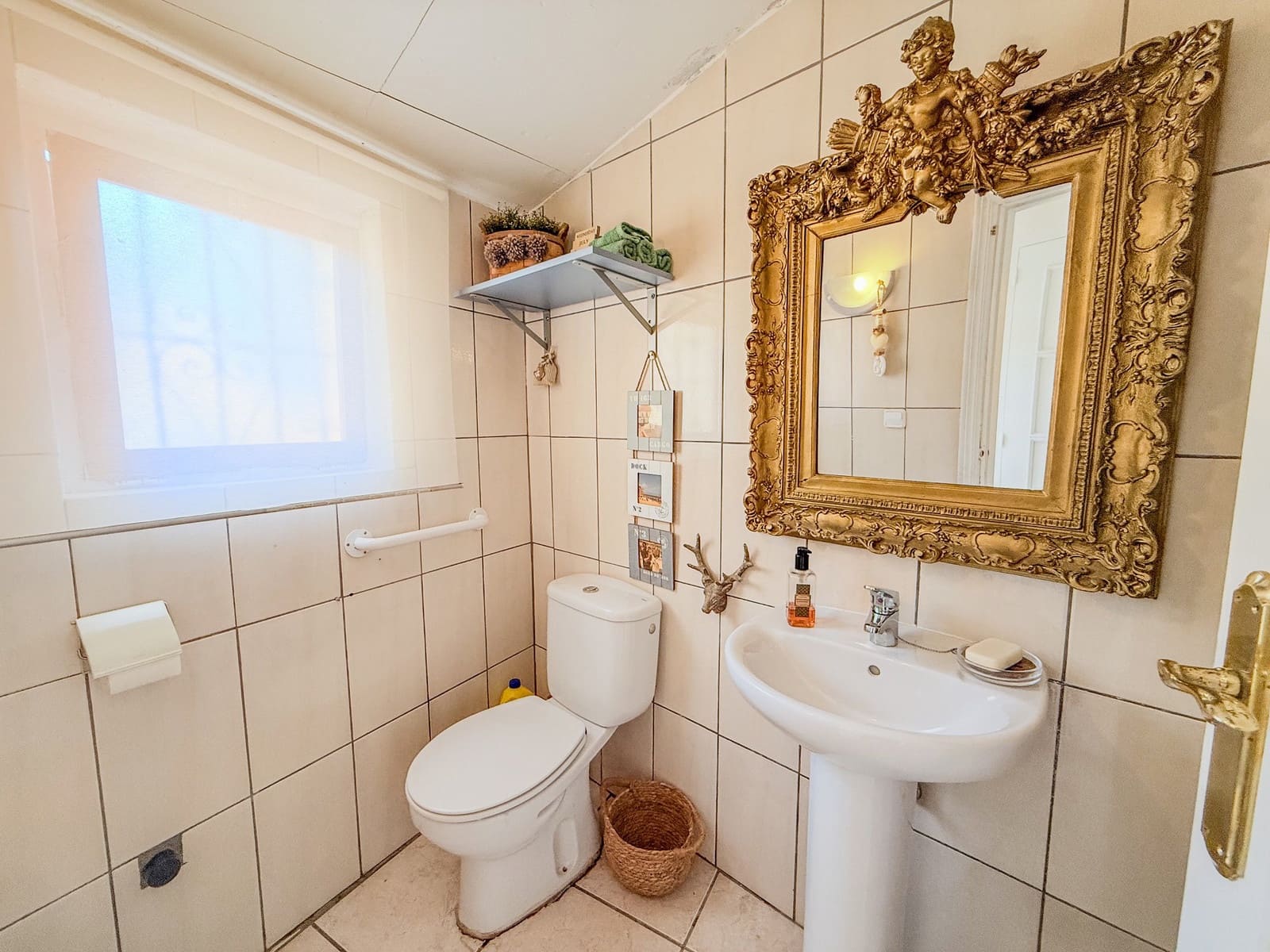 5 bedroom Villa for sale in Castell de Castells with pool - € 545,000 (Ref: 9358949)