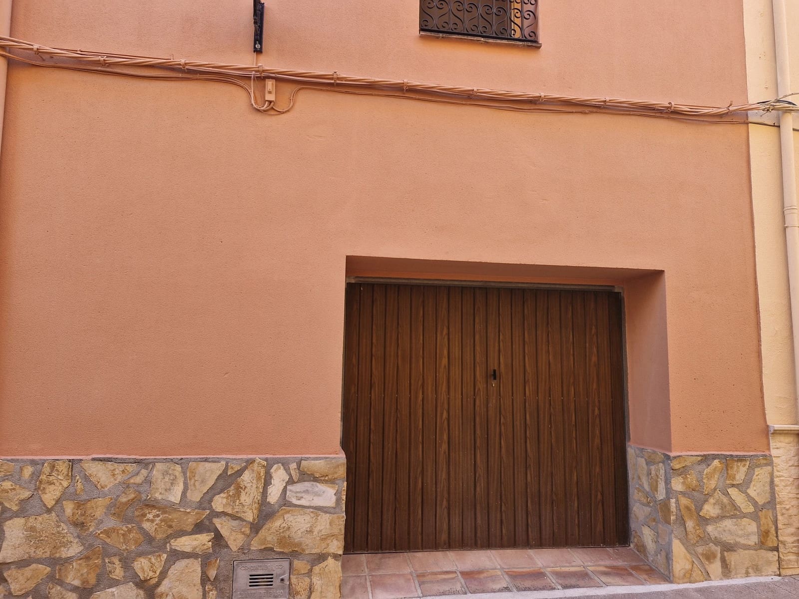 2 bedroom Townhouse for sale in Orba - € 275,000 (Ref: 9375025)