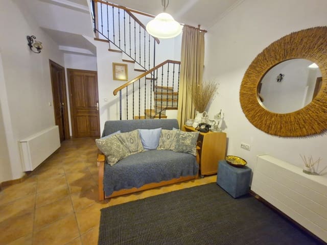 2 Zimmer Haus zu verkaufen in Orba - 275.000 € (Ref: 9375025)