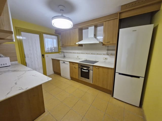 3 sypialnia Apartament na sprzedaż w Centro Urbano, Dénia z basenem - 399 000 € (Ref: 9385197)