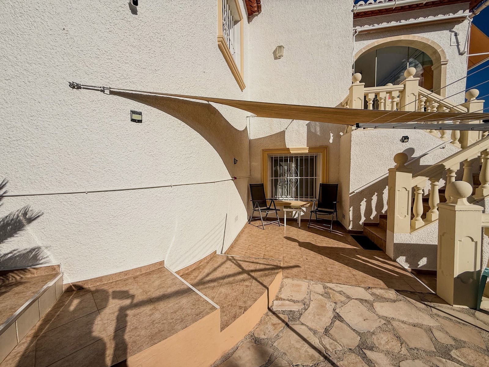 4 slaapkamer Villa te koop in Pedreguer met zwembad - € 439.000 (Ref: 9406302)