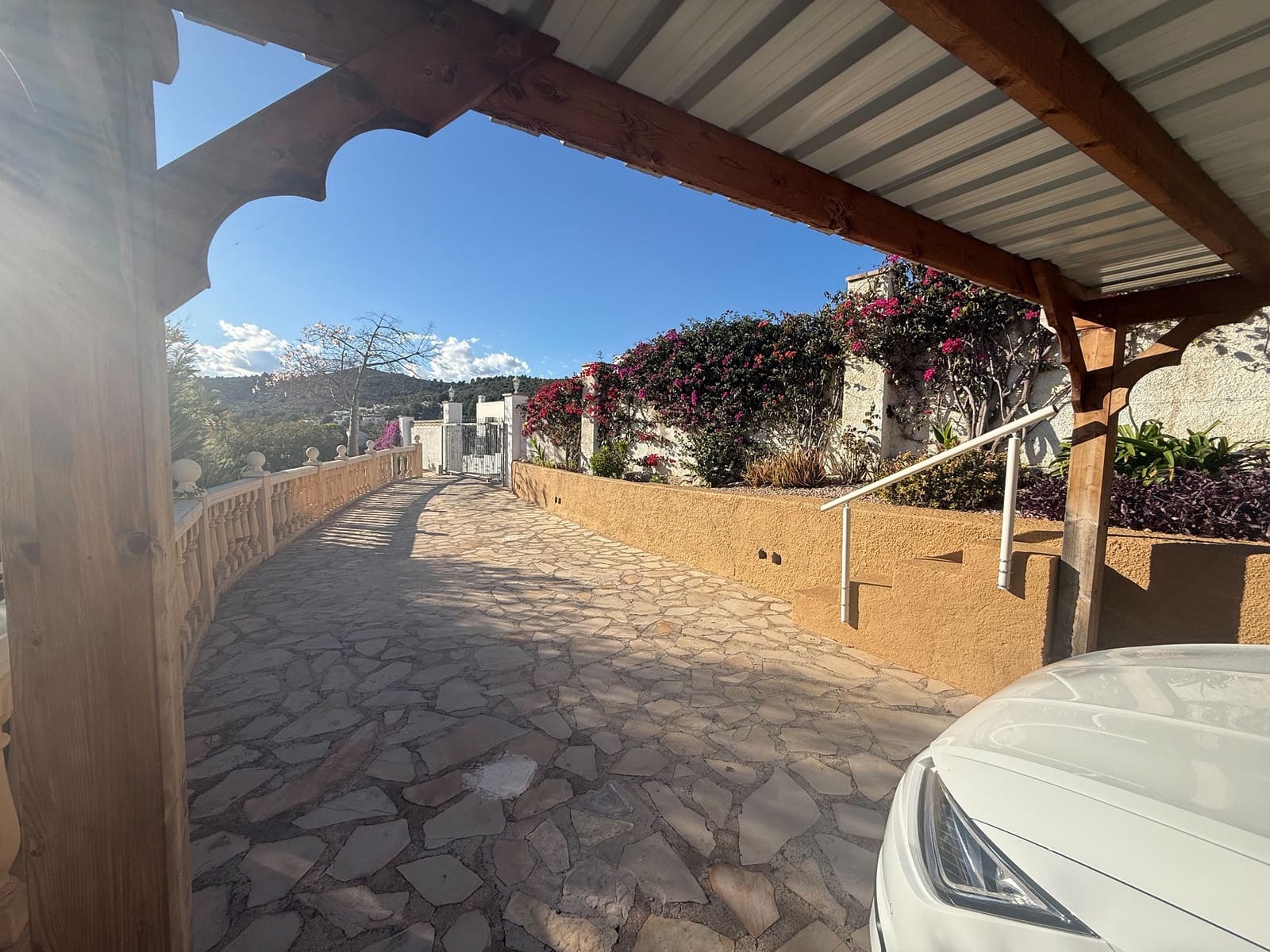 4 slaapkamer Villa te koop in Pedreguer met zwembad - € 439.000 (Ref: 9406302)